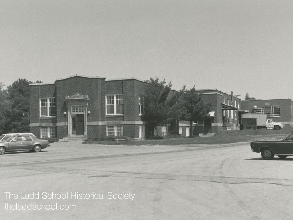 Exeter School Service Building